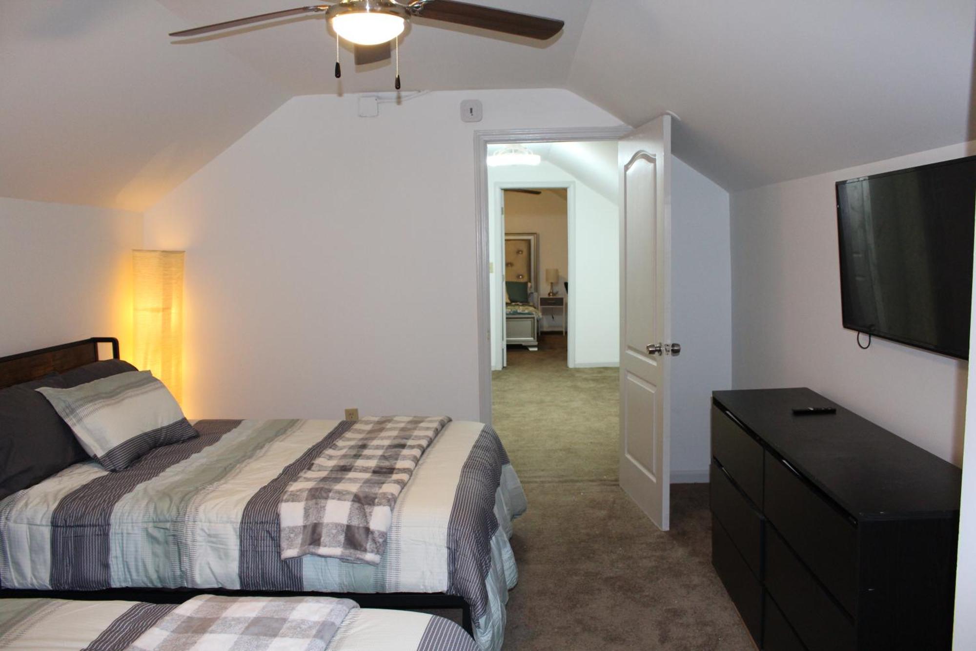 Shared Guest House With Private Rooms Atlanta Buitenkant foto